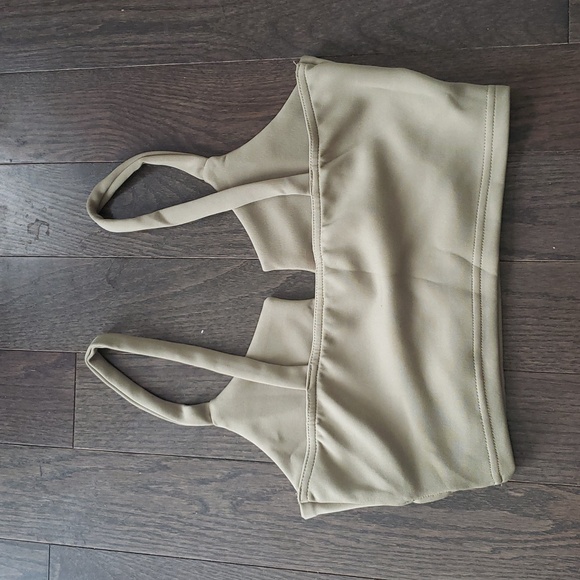 Cute Top - Picture 2 of 3